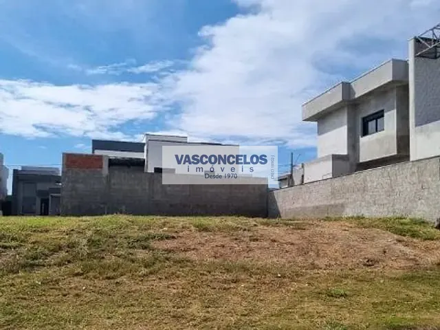 Terreno com 250m², à venda, no bairro Recanto dos Eucaliptos em São José dos Campos