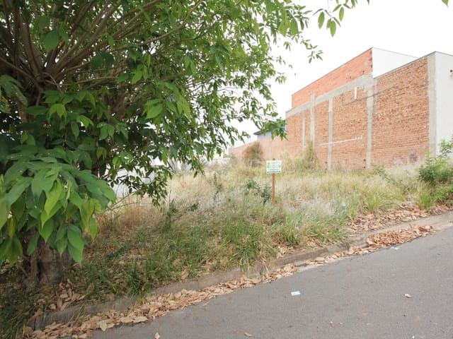 Terreno com 250m², à venda, no bairro Loteamento Portal da Aliança em São João da Boa Vista