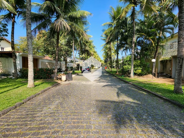 Terreno com 665m², à venda, no bairro Barra da Tijuca em Rio de Janeiro