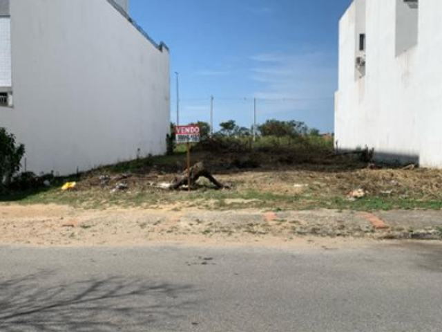 Terreno com 450m², à venda, no bairro Parque Flamboyant em Campos dos Goytacazes