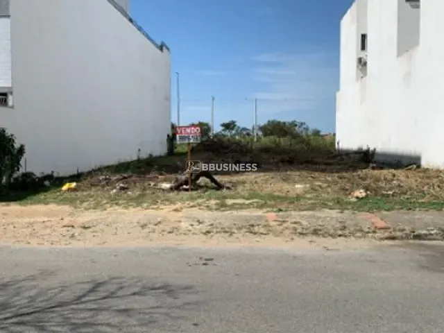Terreno com 450m², à venda, no bairro Parque Flamboyant em Campos dos Goytacazes