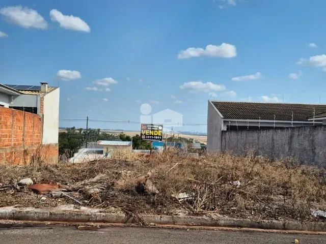 Terreno com 301m², à venda, no bairro Jardim Interlagos em Arapongas