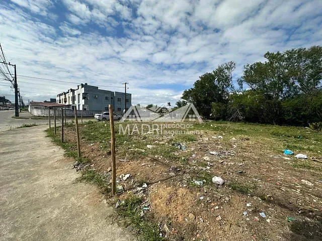 Terreno com 300m², à venda, no bairro Barra do Aririú em Palhoça