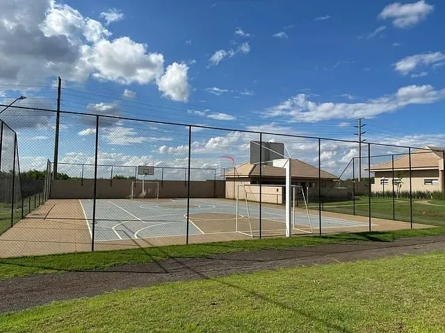 Terreno com 250m², à venda, no bairro Marumbi em Londrina