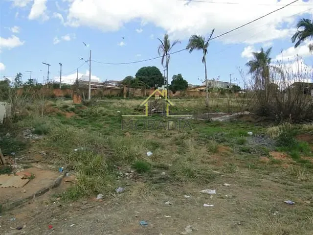Terreno com 7000m², à venda, no bairro Jardim Morada do Sol em Guaxupé