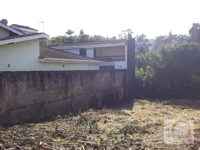 Terreno com 342m², à venda, no bairro Jardim Siriema em Atibaia