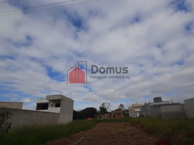 Terreno com 175m², à venda, no bairro Loteamento Residencial e Comercial Flamboyant em Pindamonhangaba