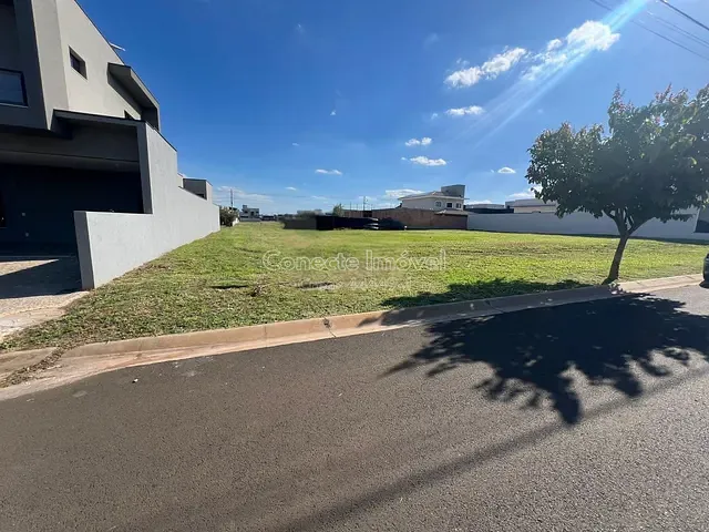 Terreno com 360m², à venda, no bairro Residencial Portal do Sol em Holambra