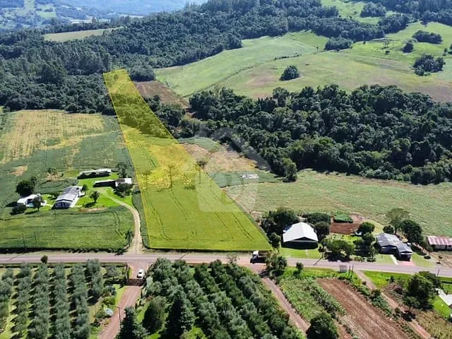 Terreno com 67000m², à venda, no bairro Boa Vista em Teutônia