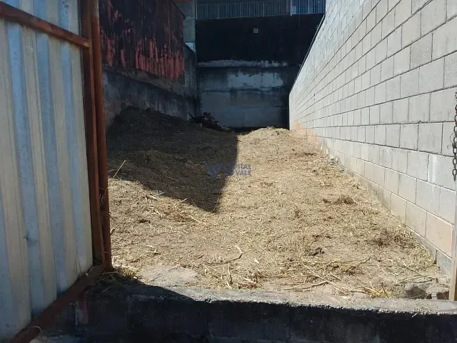 Terreno com 166m², à venda, no bairro Jardim Santa Júlia em São José dos Campos