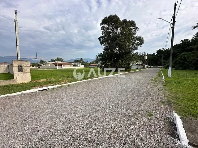 Terreno com 399m², à venda, no bairro Nucleo do Rio Pinto em Morretes