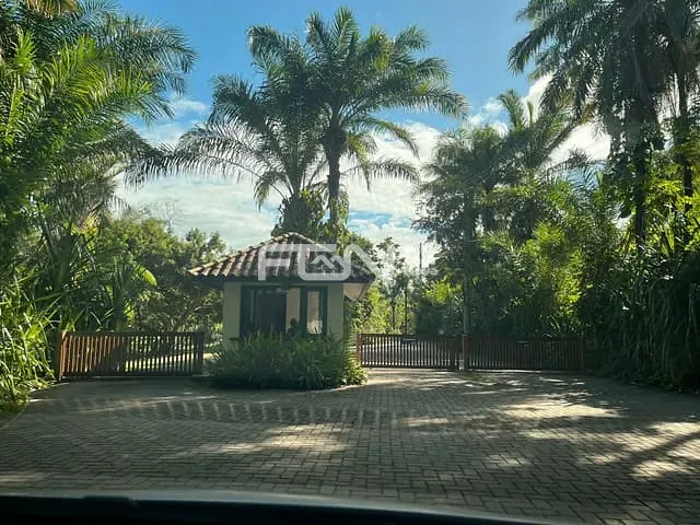 Terreno com 450m², à venda, no bairro Praia do forte em Mata de São João