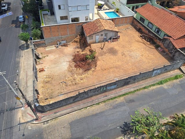Terreno com 600m², para alugar, no bairro Caiçara-Adelaide em Belo Horizonte