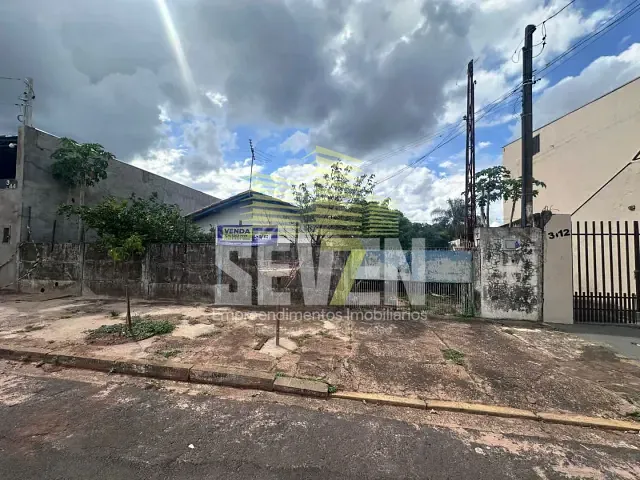 Terreno com 777m², à venda, no bairro Vila Industrial em Bauru