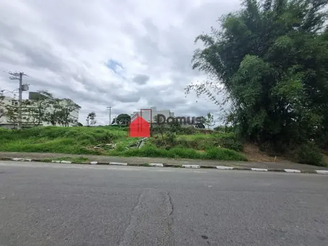 Terreno com 480m², à venda, no bairro Parque das Nações em Pindamonhangaba