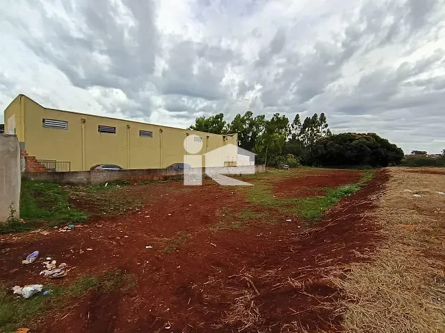 Terreno com 3m², para alugar, no bairro Jardim Rosângelo em Rolândia