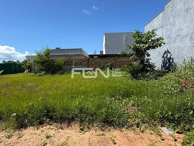 Terreno com 160m², à venda, no bairro Arembepe (Abrantes) em Camaçari