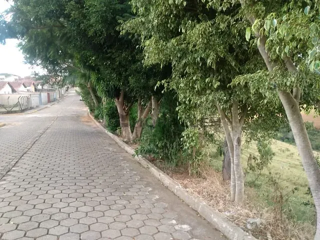 Terreno com 205m², à venda, no bairro Centro em Piranguçu
