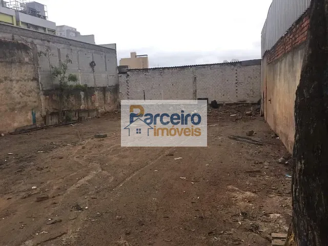Terreno com 637m², à venda, no bairro Vila Gomes Cardim em São Paulo