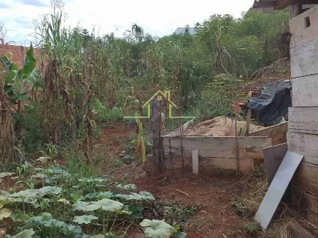 Terreno com 390m², à venda, no bairro Residencial Vale da Mata em Guaxupé