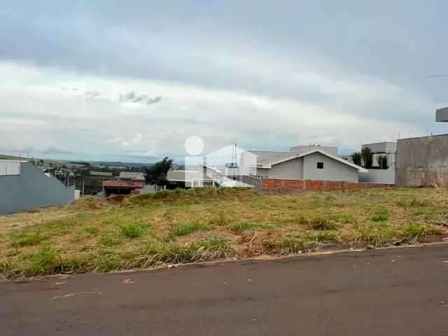 Terreno com 324m², à venda, no bairro Jardim Moriá em Rolândia