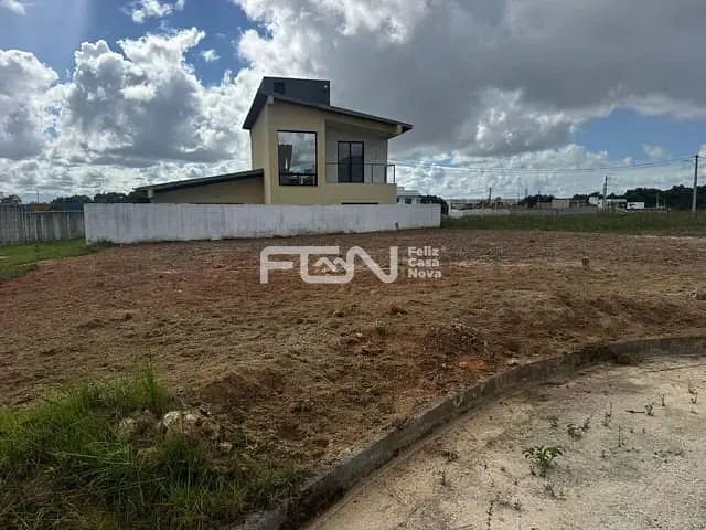 Terreno com 250m², à venda, no bairro Centro em Camaçari