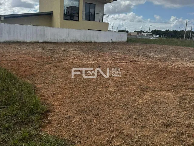 Terreno com 250m², à venda, no bairro Centro em Camaçari