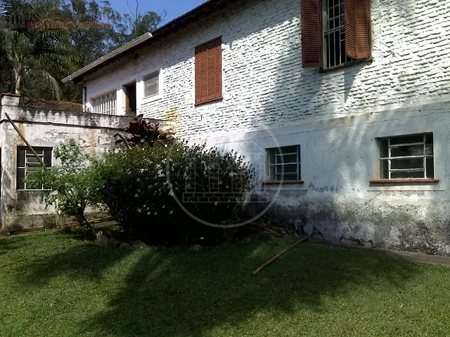 Terreno com 2068m², à venda, no bairro Jardim Kioto em São Paulo