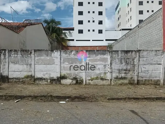 Terreno com 372m², à venda, no bairro Arvoredo em Contagem