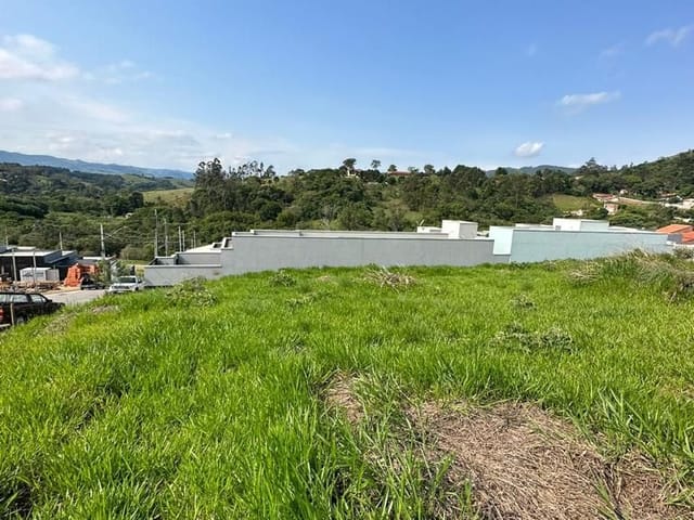 Terreno com 250m², à venda, no bairro Loteamento Parque Dos Manacás em Extrema