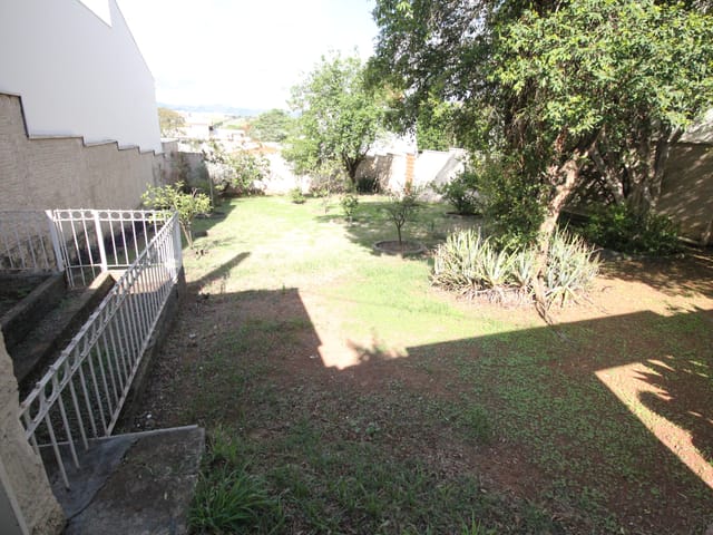 Terreno com 300m², à venda, no bairro Jardim Nova São João em São João da Boa Vista