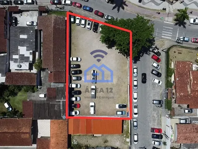 Terreno com 1050m², à venda, no bairro Martim de Sá em Caraguatatuba