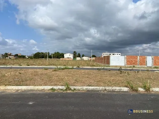 Terreno com 150m², à venda, no bairro Vila da Rainha em Campos dos Goytacazes