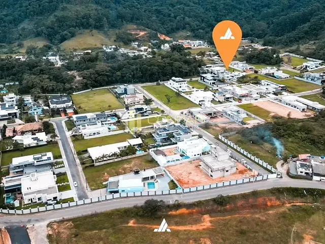 Terreno com 2278m², à venda, no bairro Casa Branca em Itapema