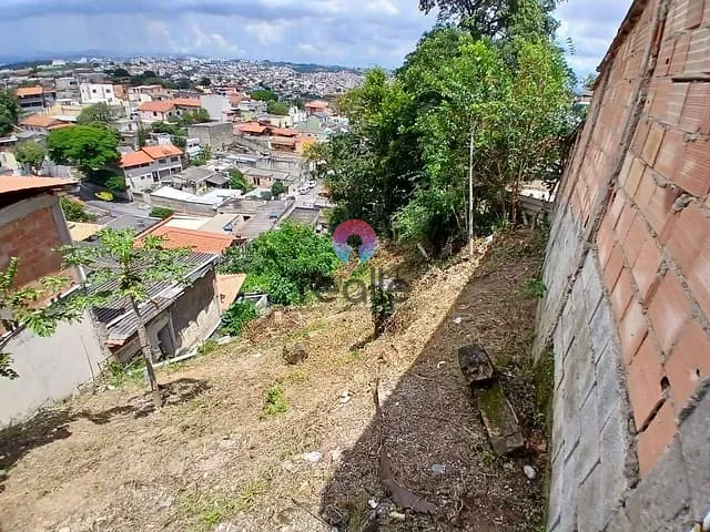 Terreno com 379m², à venda, no bairro Jardim Alvorada em Belo Horizonte
