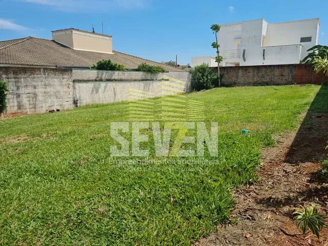 Terreno com 450m², à venda, no bairro Residencial Lago Sul em Bauru