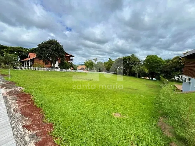 Terreno com 1000m², à venda, no bairro Espelho das Águas em Chapecó