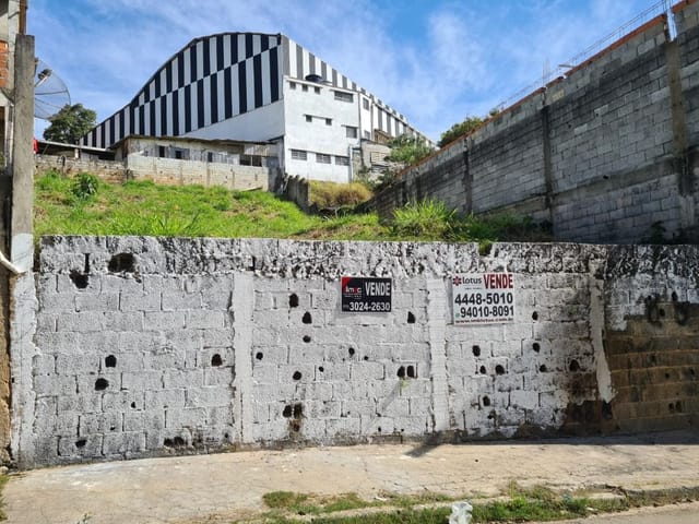 Terreno com 516m², à venda, no bairro Paraíso (Polvilho) em Cajamar