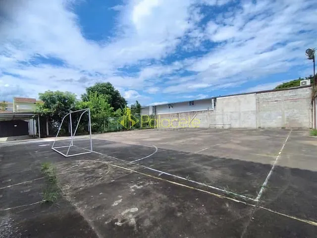 Terreno com 440m², à venda, no bairro São Benedito em Pindamonhangaba