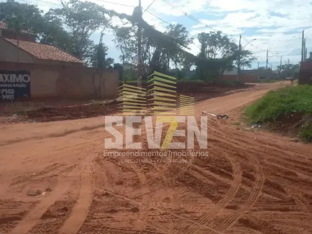 Terreno com 180m², à venda, no bairro Tangarás em Bauru