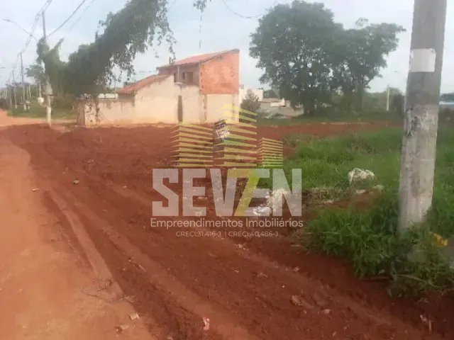 Terreno com 180m², à venda, no bairro Tangarás em Bauru