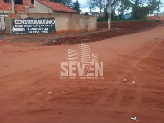 Terreno com 180m², à venda, no bairro Tangarás em Bauru