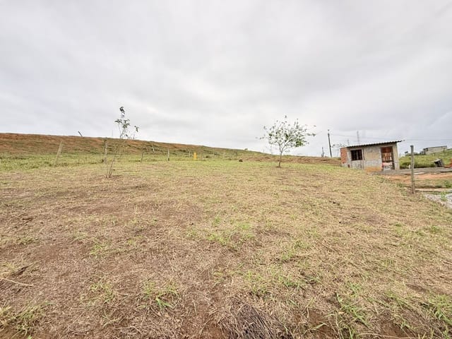 Terreno com 235m², à venda, no bairro Virgem Santa em Macaé