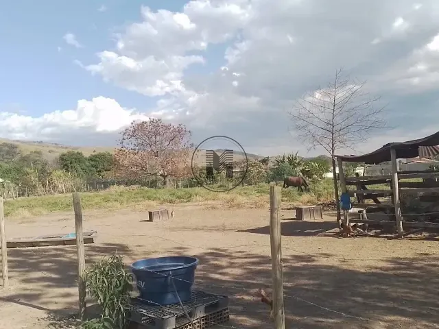Terreno com 600m², à venda, no bairro Veloso em Roseira