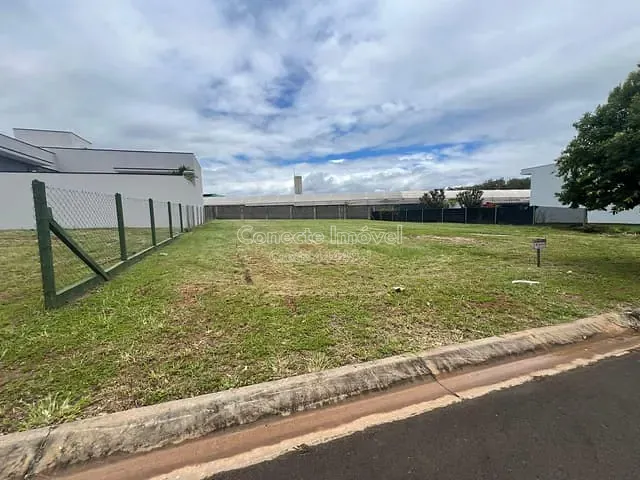 Terreno com 463m², à venda, no bairro Residencial Portal do Sol em Holambra