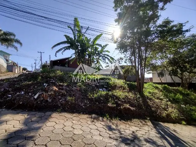 Terreno com 360m², à venda, no bairro São Sebastião em Palhoça