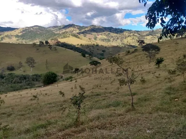 Terreno com 226m², à venda, no bairro Centro em Piranguçu
