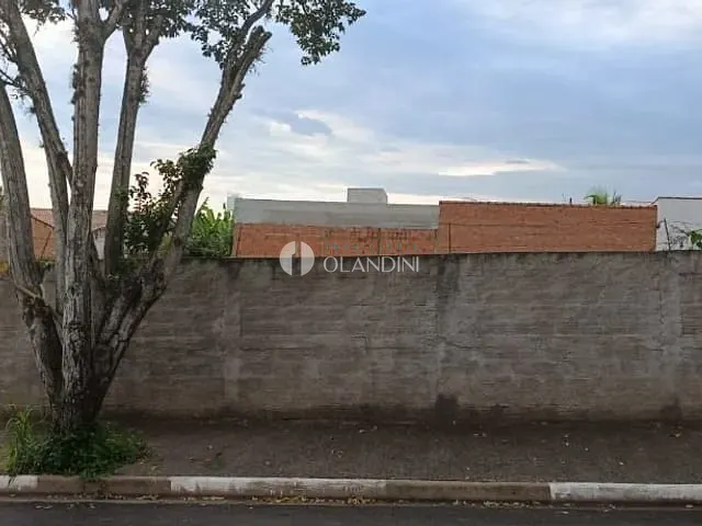 Terreno com 300m², à venda, no bairro Jardim Amaro em Artur Nogueira