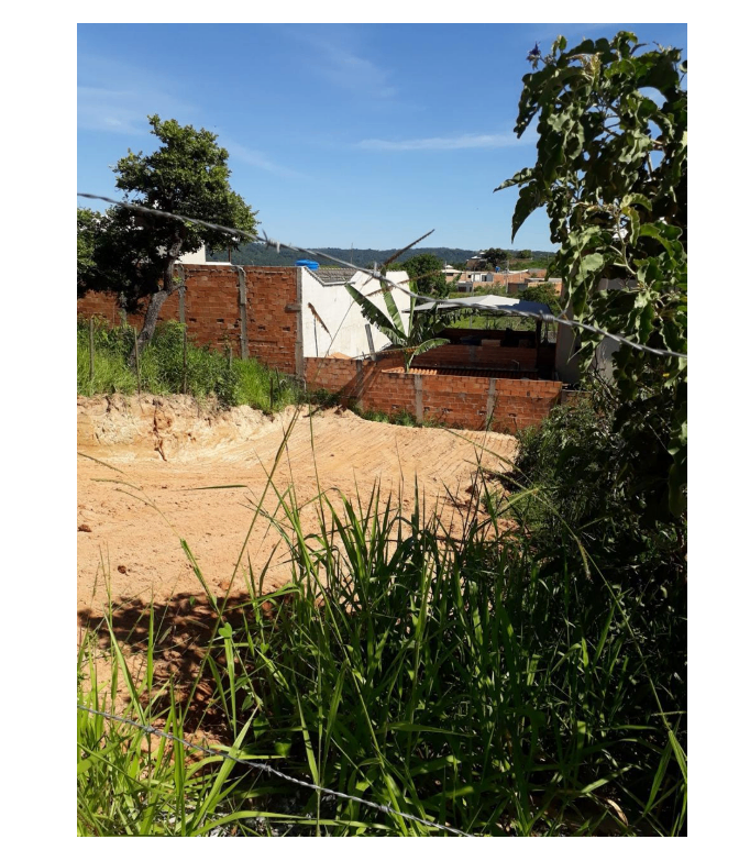 Terreno com 250 m2, com 10 m2 de frente e 25 m2 de fundos, todo murado e já foi feito a terraplanagem, quitado, à venda, Liberdade, Santa Luzia, MG miniatura 9