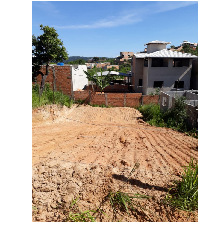 Terreno com 250 m2, com 10 m2 de frente e 25 m2 de fundos, todo murado e já foi feito a terraplanagem, quitado, à venda, Liberdade, Santa Luzia, MG miniatura 10